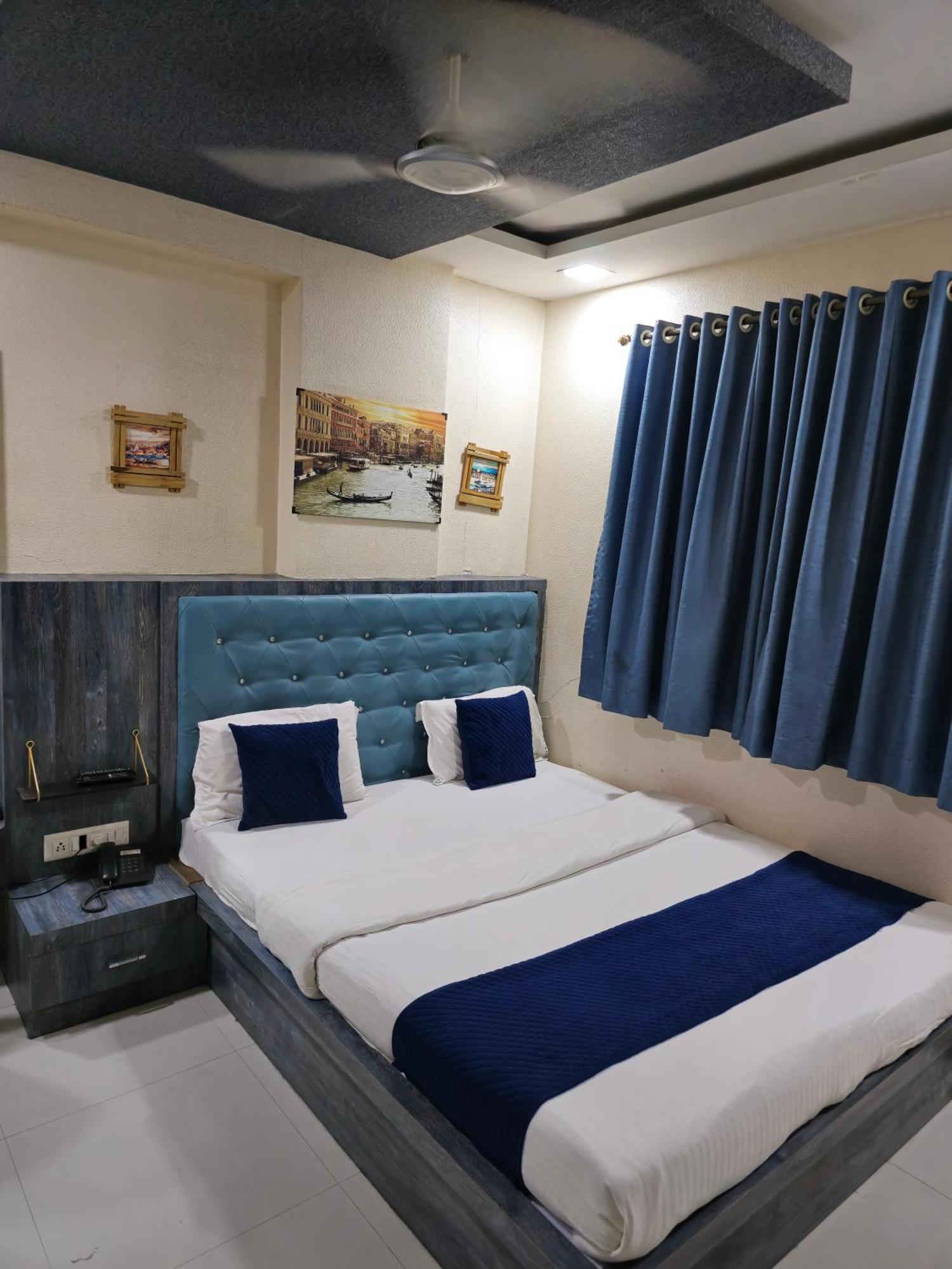 Hotel Mari Aai Residency Navi Mumbai Camera foto
